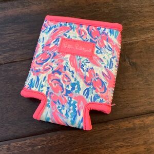 Lilly Pulitzer Pink and Blue Lobster Neoprene Koozie EUC